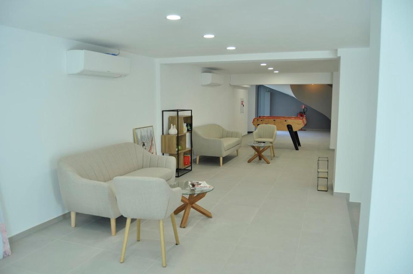 Teracite Aparthotel Varna Buitenkant foto